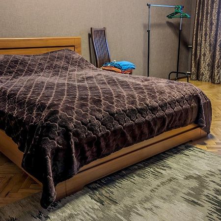 Двухкомнатная Квартира На Пятницкой TTchernihiv Extérieur photo